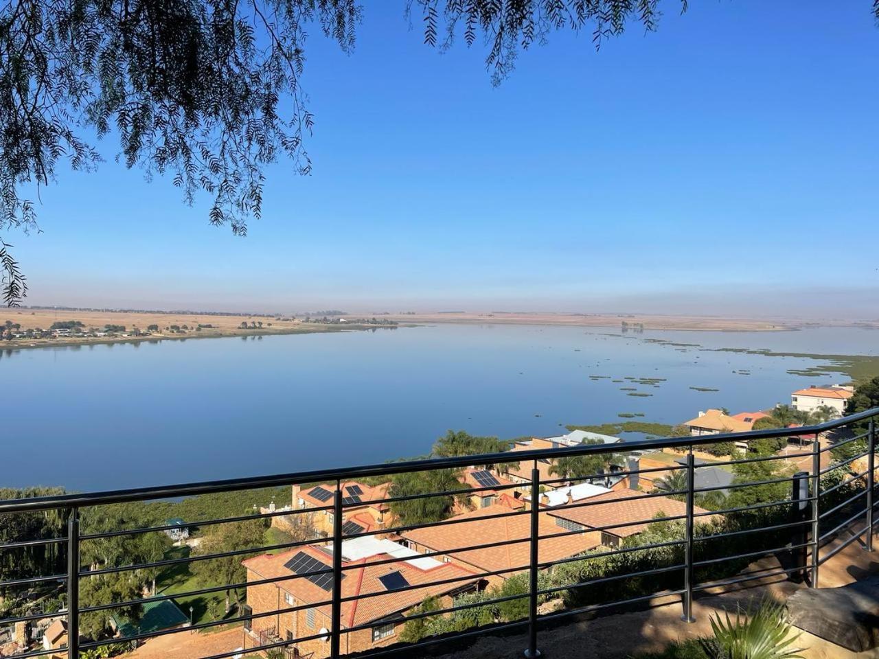 Hotel Eagles View Kungwini Bronkhorstspruit Exterior foto